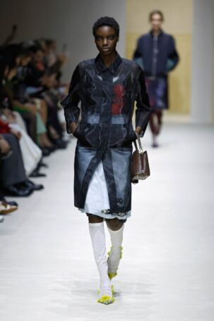 9/63 | Prada Fall 2026 | Photo: NOWFASHION.com Prada Fall 2026 | Photo: NOWFASHION.com