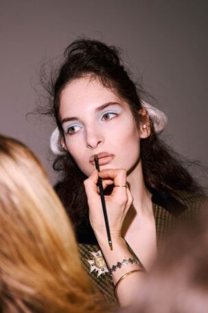 3/29 | KEBURIA Fall 2026 Backstage | Photo: Lily Craigen | Courtesy of British Fashion Council KEBURIA Fall 2026 Backstage | Photo: Lily Craigen | Courtesy of British Fashion Council