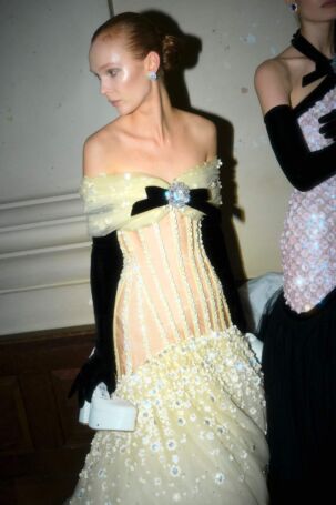 7/13 | Richard Quinn Fall 2026 Backstage | Photo: Eeva Rinne | Courtesy of British Fashion Council Richard Quinn Fall 2026 Backstage | Photo: Eeva Rinne | Courtesy of British Fashion Council