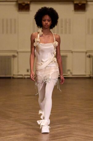 3/25 | Anne Sofie Madsen Fall 2026 | Photo: James Cochrane | Courtesy of Copenhagen Fashion Week Anne Sofie Madsen Fall 2026 | Photo: James Cochrane | Courtesy of Copenhagen Fashion Week