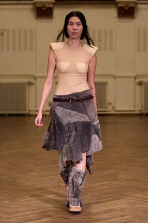 4/25 | Anne Sofie Madsen Fall 2026 | Photo: James Cochrane | Courtesy of Copenhagen Fashion Week Anne Sofie Madsen Fall 2026 | Photo: James Cochrane | Courtesy of Copenhagen Fashion Week