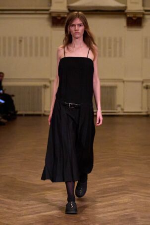 10/25 | Anne Sofie Madsen Fall 2026 | Photo: James Cochrane | Courtesy of Copenhagen Fashion Week Anne Sofie Madsen Fall 2026 | Photo: James Cochrane | Courtesy of Copenhagen Fashion Week