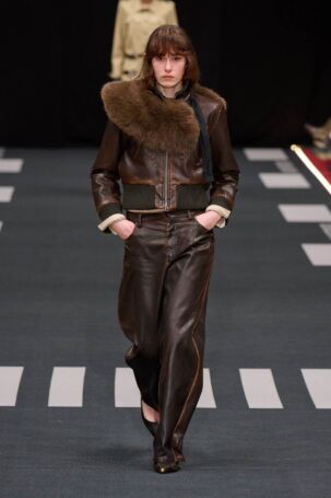 1/34 | Baum und Pferdgarten Fall 2026 | Photo: James Cochrane | Courtesy of Copenhagen Fashion Week Baum und Pferdgarten Fall 2026 | Photo: James Cochrane | Courtesy of Copenhagen Fashion Week
