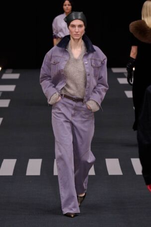 12/34 | Baum und Pferdgarten Fall 2026 | Photo: James Cochrane | Courtesy of Copenhagen Fashion Week Baum und Pferdgarten Fall 2026 | Photo: James Cochrane | Courtesy of Copenhagen Fashion Week
