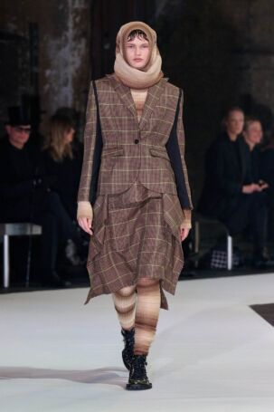 5/66 | Henrik Vibskov Fall 2026 | Photo: James Cochrane | Courtesy of Copenhagen Fashion Week Henrik Vibskov Fall 2026 | Photo: James Cochrane | Courtesy of Copenhagen Fashion Week
