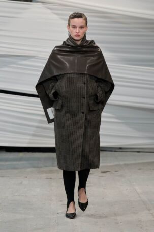 3/30 | HERSKIND Fall 2026 | Photo: James Cochrane | Courtesy of Copenhagen Fashion Week HERSKIND Fall 2026 | Photo: James Cochrane | Courtesy of Copenhagen Fashion Week