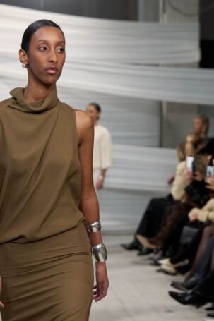2/25 | Setting at HERSKIND Fall 2026 | Photo: James Cochrane | Courtesy of Copenhagen Fashion Week Setting at HERSKIND Fall 2026 | Photo: James Cochrane | Courtesy of Copenhagen Fashion Week