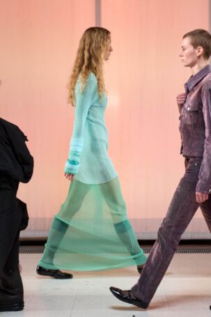 4/16 | Setting at Holzweiler Fall 2026 | Photo: James Cochrane | Courtesy of Copenhagen Fashion Week Setting at Holzweiler Fall 2026 | Photo: James Cochrane | Courtesy of Copenhagen Fashion Week