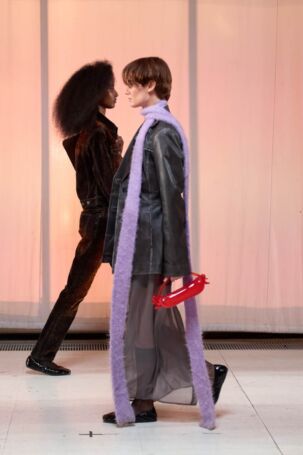 5/16 | Setting at Holzweiler Fall 2026 | Photo: James Cochrane | Courtesy of Copenhagen Fashion Week Setting at Holzweiler Fall 2026 | Photo: James Cochrane | Courtesy of Copenhagen Fashion Week