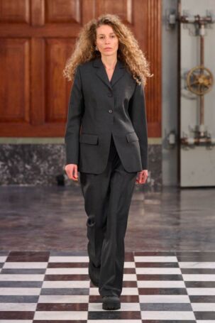 6/32 | MKDT Studio Fall 2026 | Photo: James Cochrane | Courtesy of Copenhagen Fashion Week MKDT Studio Fall 2026 | Photo: James Cochrane | Courtesy of Copenhagen Fashion Week