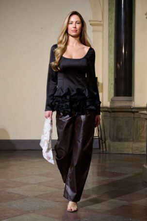 8/36 | OpéraSPORT Fall 2026 | Photo: James Cochrane | Courtesy of Copenhagen Fashion Week OpéraSPORT Fall 2026 | Photo: James Cochrane | Courtesy of Copenhagen Fashion Week