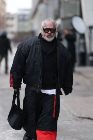 12/31 Sven Marquardt (@svenmarquardt) at BUZIGAHILL Fall 2026, Berlin Fashion Week | Photo: Jeremy Moeller | Courtesy of Berlin Fashion Week Sven Marquardt (@svenmarquardt) at BUZIGAHILL Fall 2026, Berlin Fashion Week | Photo: Jeremy Moeller | Courtesy of Berlin Fashion Week