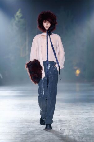 7/42 | Danny Reinke Fall 2026 | Photo: Sebastian Reuter for Getty Images | Courtesy of Berlin Fashion Week Danny Reinke Fall 2026 | Photo: Sebastian Reuter for Getty Images | Courtesy of Berlin Fashion Week