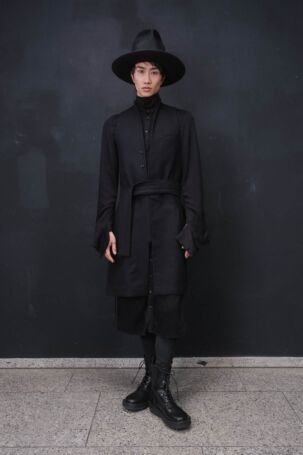 8/14 | Esther Perbandt Fall 2026 | Photo: Ansgar Sollmann | Courtesy of Berlin Fashion Week Esther Perbandt Fall 2026 | Photo: Ansgar Sollmann | Courtesy of Berlin Fashion Week