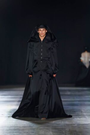 2/24 | Kilian Kerner Fall 2026 | Photo: Sebastian Reuter | Courtesy of Berlin Fashion Week Kilian Kerner Fall 2026 | Photo: Sebastian Reuter | Courtesy of Berlin Fashion Week