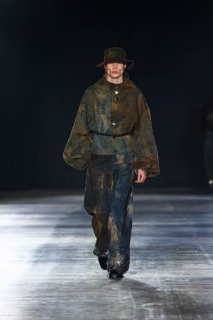 10/24 | Kilian Kerner Fall 2026 | Photo: Sebastian Reuter | Courtesy of Berlin Fashion Week Kilian Kerner Fall 2026 | Photo: Sebastian Reuter | Courtesy of Berlin Fashion Week