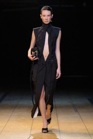 5/24 | Laura Gerte Fall 2026 | Photo: James Cochrane | Courtesy of Berlin Fashion Week Laura Gerte Fall 2026 | Photo: James Cochrane | Courtesy of Berlin Fashion Week