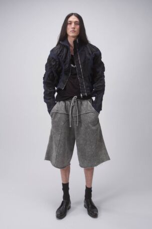 1/10 | LUEDER Fall 2026 | Photo: Ansgar Sollmann | Courtesy of Berlin Fashion Week LUEDER Fall 2026 | Photo: Ansgar Sollmann | Courtesy of Berlin Fashion Week