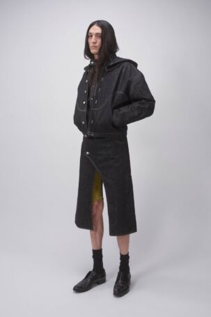 2/10 | LUEDER Fall 2026 | Photo: Ansgar Sollmann | Courtesy of Berlin Fashion Week LUEDER Fall 2026 | Photo: Ansgar Sollmann | Courtesy of Berlin Fashion Week