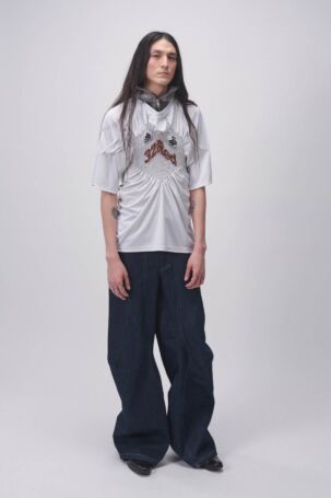 6/10 | LUEDER Fall 2026 | Photo: Ansgar Sollmann | Courtesy of Berlin Fashion Week LUEDER Fall 2026 | Photo: Ansgar Sollmann | Courtesy of Berlin Fashion Week