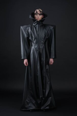 5/10 | Maximilian Gedra Fall 2026 | Photo: Ansgar Sollmann | Courtesy of Berlin Fashion Week Maximilian Gedra Fall 2026 | Photo: Ansgar Sollmann | Courtesy of Berlin Fashion Week