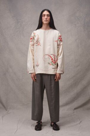 1/14 | Panos Gotsis Fall 2026 | Photo: Ansgar Sollmann | Courtesy of Berlin Fashion Week Panos Gotsis Fall 2026 | Photo: Ansgar Sollmann | Courtesy of Berlin Fashion Week