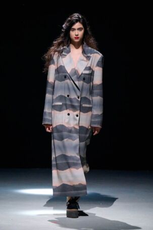 7/35 | Rebekka Ruétz Fall 2026 | Photo: James Cochrane | Courtesy of Berlin Fashion Week Rebekka Ruétz Fall 2026 | Photo: James Cochrane | Courtesy of Berlin Fashion Week
