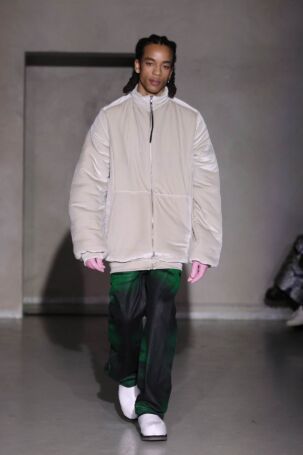 8/30 | sample030 Fall 2026 | Photo: Boris Marberg | Courtesy of Berlin Fashion Week sample030 Fall 2026 | Photo: Boris Marberg | Courtesy of Berlin Fashion Week