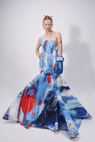2/11 | Selva Huygens Fall 2026 | Photo: Ansgar Sollmann | Courtesy of Berlin Fashion Week Selva Huygens Fall 2026 | Photo: Ansgar Sollmann | Courtesy of Berlin Fashion Week