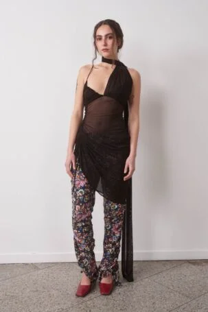 1/10 | Sezgin Fall 2026 | Photo: Ansgar Sollmann | Courtesy of Berlin Fashion Week Sezgin Fall 2026 | Photo: Ansgar Sollmann | Courtesy of Berlin Fashion Week