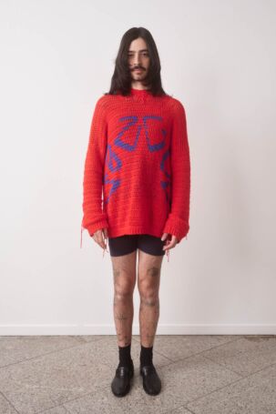 7/10 | Sezgin Fall 2026 | Photo: Ansgar Sollmann | Courtesy of Berlin Fashion Week Sezgin Fall 2026 | Photo: Ansgar Sollmann | Courtesy of Berlin Fashion Week