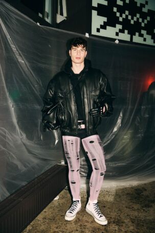 5/28 | Street Style at SF1OG Fall 2026 | Photo: Ben Moenks | Courtesy of Berlin Fashion Week Street Style at SF1OG Fall 2026 | Photo: Ben Moenks | Courtesy of Berlin Fashion Week