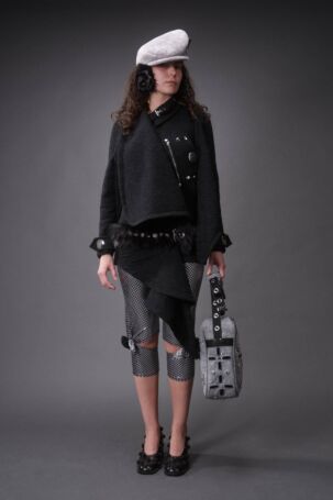 10/10 | Ultravantgarde Fall 2026 | Photo: Ansgar Sollmann | Courtesy of Berlin Fashion Week Ultravantgarde Fall 2026 | Photo: Ansgar Sollmann | Courtesy of Berlin Fashion Week