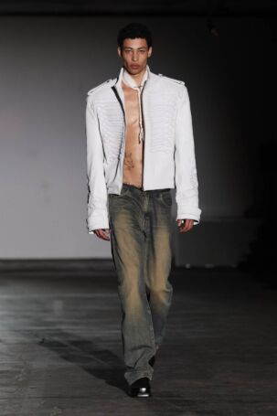 1/29 | Unvain Fall 2026 | Photo: Boris Marberg | Courtesy of Berlin Fashion Week Unvain Fall 2026 | Photo: Boris Marberg | Courtesy of Berlin Fashion Week