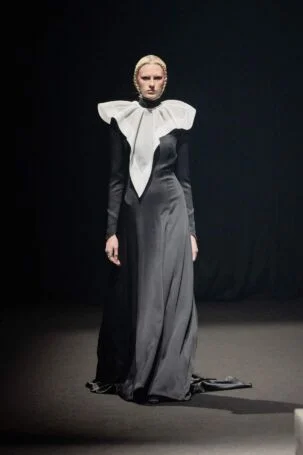 7/32 | Viktor&Rolf Spring 2026 Haute Couture | Photo: Stefano Guindani | Courtesy of Viktor&Rolf Viktor&Rolf Spring 2026 Haute Couture | Photo: Stefano Guindani | Courtesy of Viktor&Rolf
