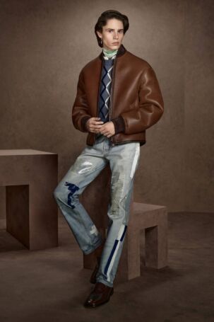 10/31 | Acne Studios Fall 2026 Menswear | Courtesy of Acne Studios Acne Studios Fall 2026 Menswear | Courtesy of Acne Studios