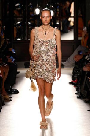 3/49 | Balmain Spring 2026 | Photo: NOWFASHION.com Balmain Spring 2026 | Photo: NOWFASHION.com