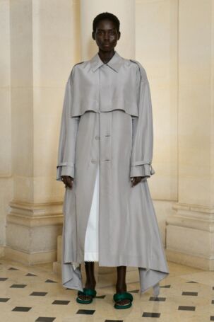 8/35 | Carven Spring 2026 | Courtesy of Carven Carven Spring 2026 | Courtesy of Carven
