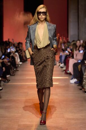 5/62 | Elie Saab | Spring 2026 | Courtesy of Elie Saab Elie Saab | Spring 2026 | Courtesy of Elie Saab