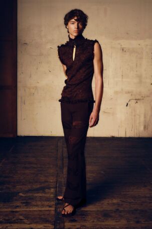 11/36 | Ludovic de Saint Sernin Spring 2026 | Photo: Jean-Baptiste Talbourdet | Courtesy of Ludovic de Saint Sernin Ludovic de Saint Sernin Spring 2026 | Photo: Jean-Baptiste Talbourdet | Courtesy of Ludovic de Saint Sernin