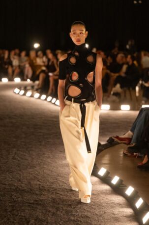 12/45 | Schiaparelli Spring 2026 | Courtesy of Schiaparelli Schiaparelli Spring 2026 | Courtesy of Schiaparelli