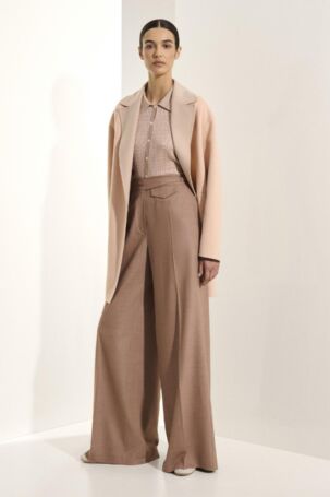 11/40 | Kiton Spring 2026 | Courtesy of Kiton Kiton Spring 2026 | Courtesy of Kiton