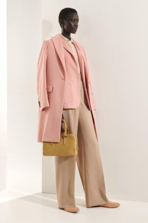 12/40 | Kiton Spring 2026 | Courtesy of Kiton Kiton Spring 2026 | Courtesy of Kiton