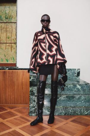 3/33 | Pucci Fall 2025 | Photo: Oliver Hadlee Pearch | Courtesy of Pucci Pucci Fall 2025 | Photo: Oliver Hadlee Pearch | Courtesy of Pucci