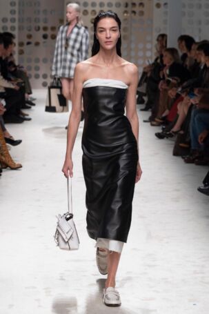 5/41 | Tod's Spring 2026 | Courtesy of Tod's Tod's Spring 2026 | Courtesy of Tod's