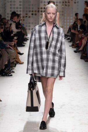 9/41 | Tod's Spring 2026 | Courtesy of Tod's Tod's Spring 2026 | Courtesy of Tod's