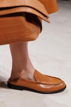 3/80 | Details at Tod's Spring 2026 | Courtesy of Tod's Details at Tod's Spring 2026 | Courtesy of Tod's