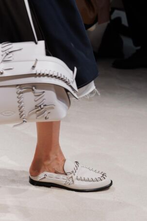 9/80 | Details at Tod's Spring 2026 | Courtesy of Tod's Details at Tod's Spring 2026 | Courtesy of Tod's
