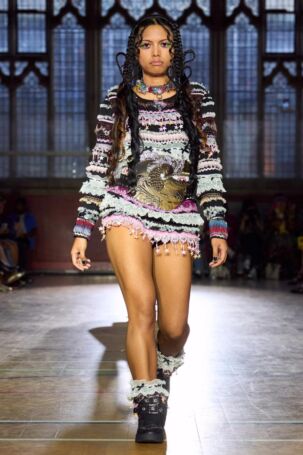 3/49 | Chopova Lowena Spring 2026 | Photo: GORUNWAY | Courtesy of Chopova Lowena Chopova Lowena Spring 2026 | Photo: GORUNWAY | Courtesy of Chopova Lowena