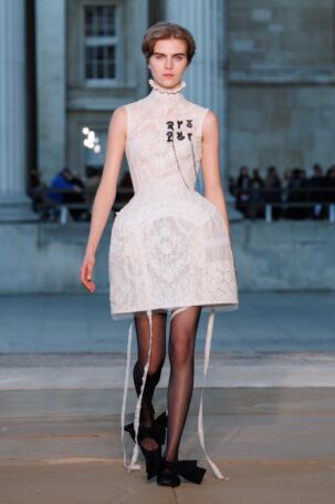 1/46 | Erdem | Spring 2026 | Courtesy of Erdem Erdem | Spring 2026 | Courtesy of Erdem
